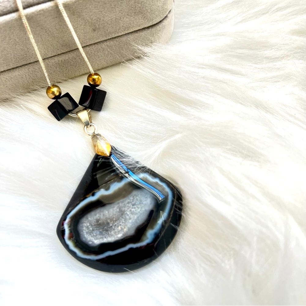 New Natural Black Agate Necklace